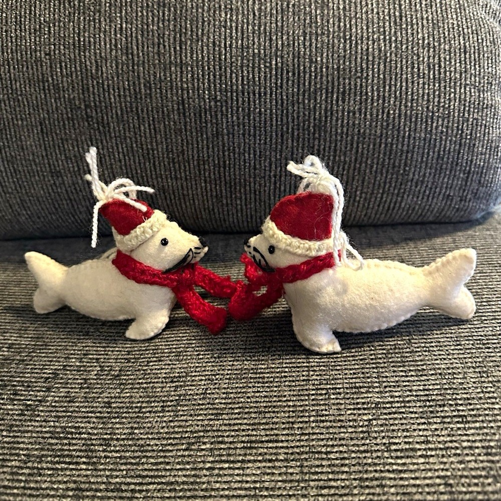 Pair of White Seal Christmas Ornaments Felt Santa Hats Red Scarves 4"